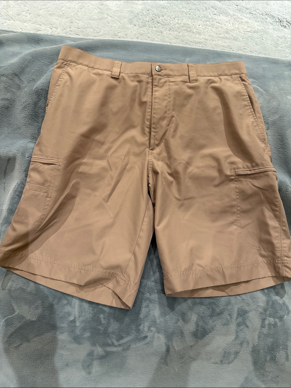 Callaway Men's Tan Performance Flat-Front Shorts